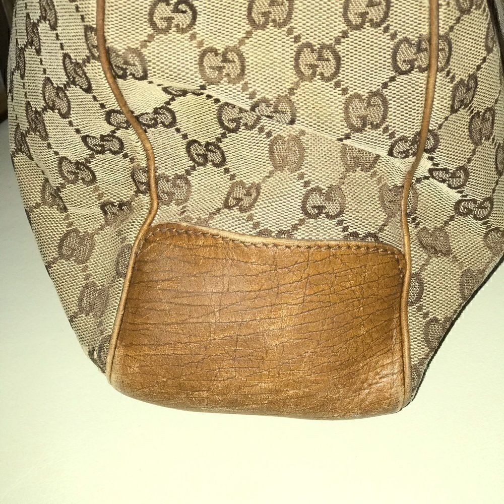 Gucci tote with bamboo handles - Picture 6 of 16